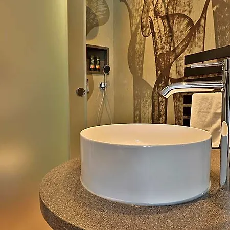 Hotell Robben 4*